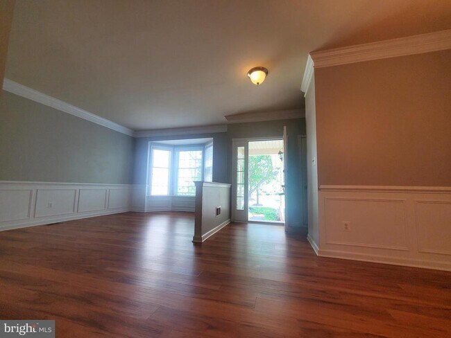 Foto del edificio - 5610 Wheelwright Way