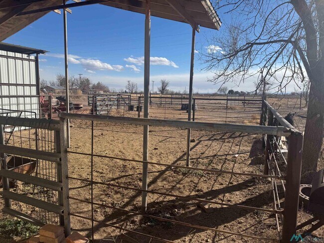 Foto del edificio - 903 Beckett Ave