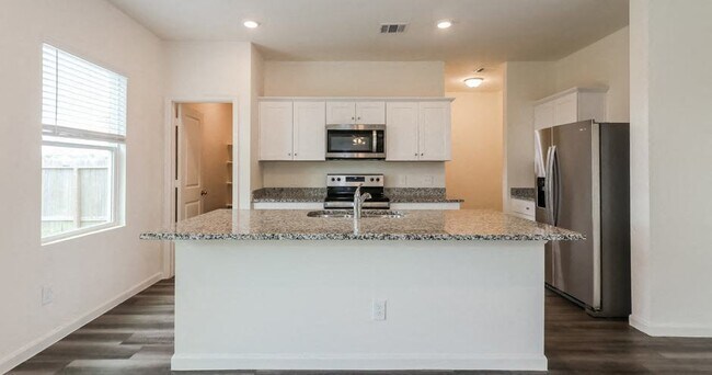 Building Photo - The Nexus at Kingsland Heights