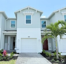 Building Photo - 522 Rivergrass St