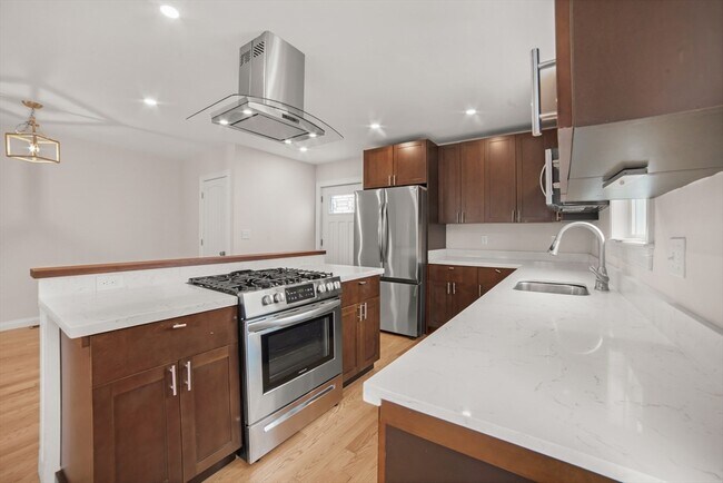 Foto del edificio - 50 Main St