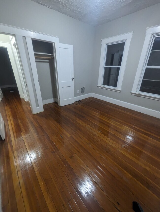 Building Photo - 83 Judson Ave