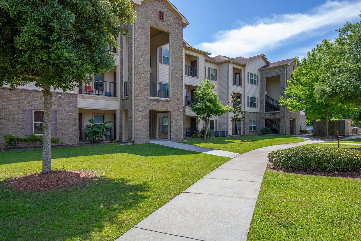Ocean's 57 Apartments Apartments in Ocean Springs, MS