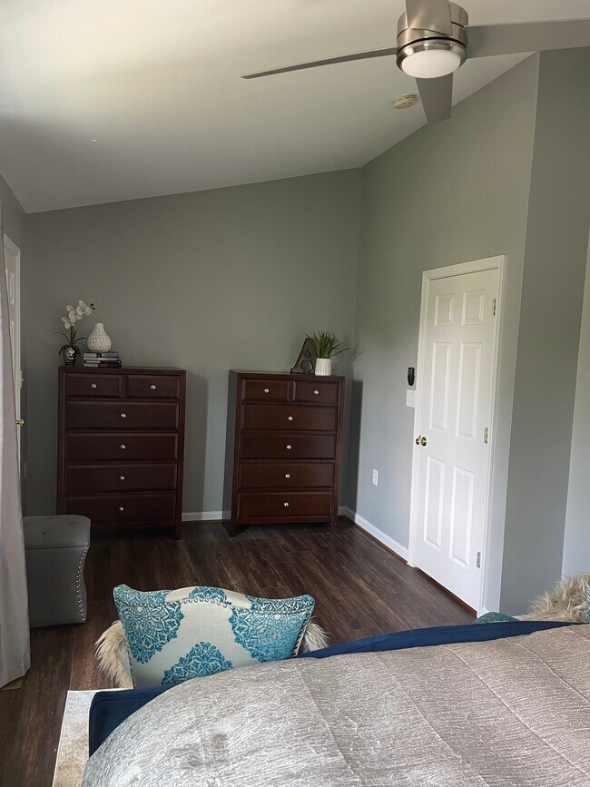 Building Photo - 3451 Regency Pkwy