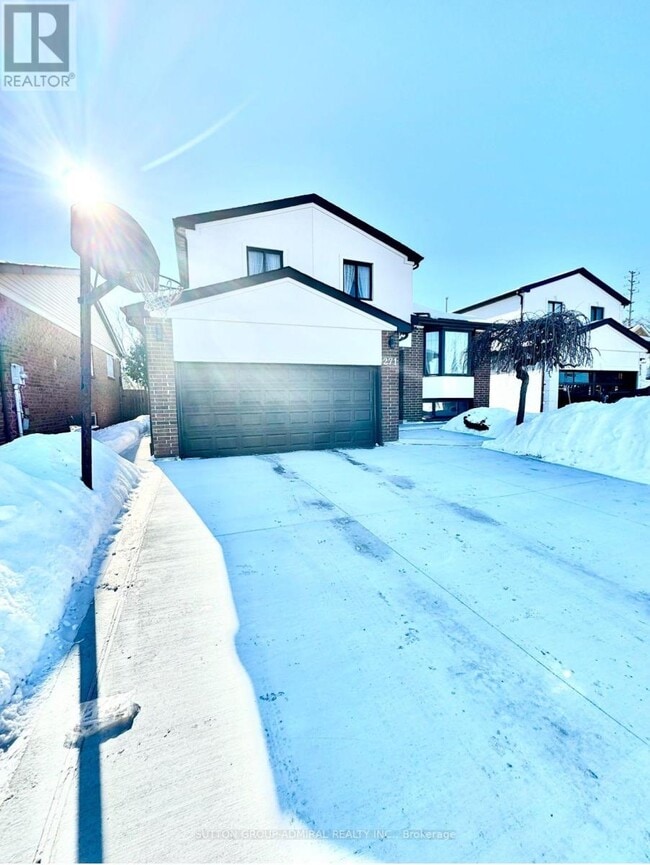 Building Photo - 271 Weldrick Rd W