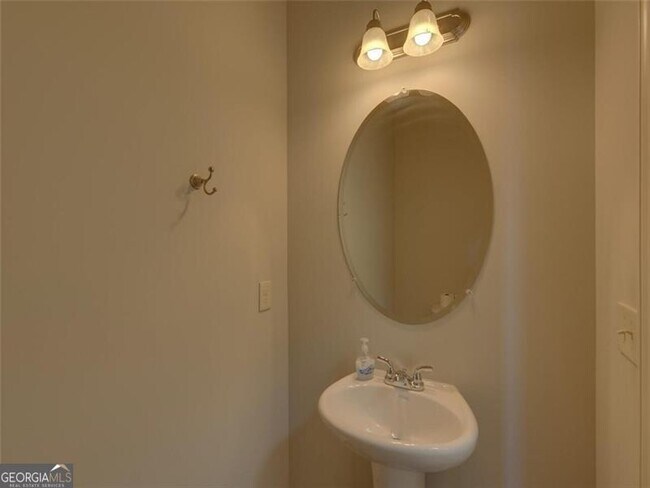 Foto del edificio - 329 Turtle Creek Dr