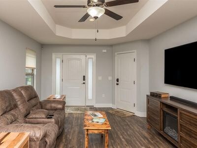 Foto del edificio - 452 Evening Falls Dr