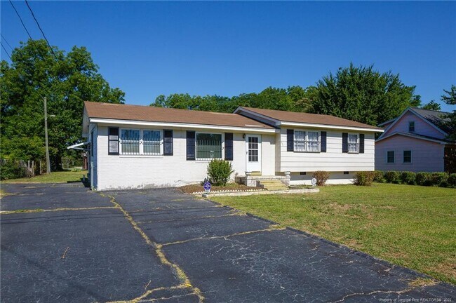 Building Photo - 604 Clifford Ave