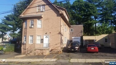 Building Photo - 93 N 8th St