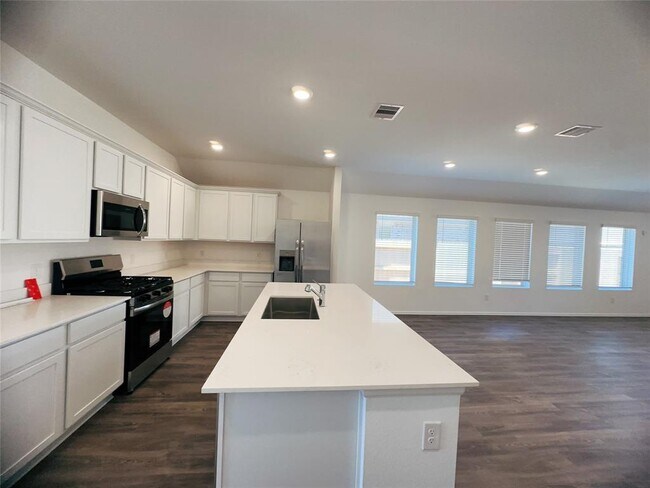 Building Photo - 2909 Aurora Oaks Ln