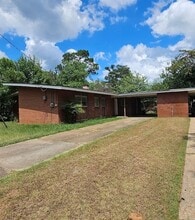 Building Photo - 2006 S Flintlock Dr