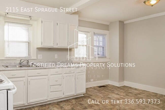 Foto del edificio - 2115 E Sprague St