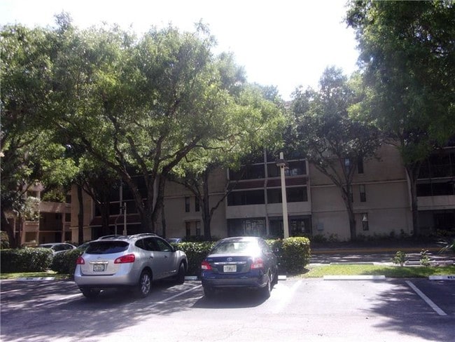 Condo Complex - 6800 Cypress Rd