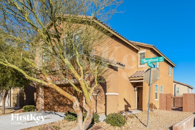 Foto del edificio - 7380 Benlomond Ave