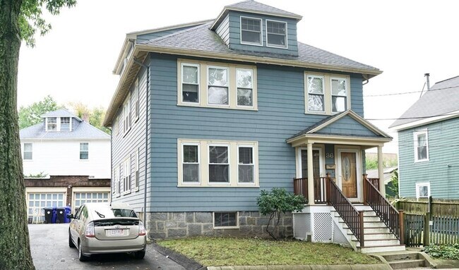 Foto del edificio - 33 Ackers Ave