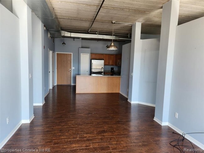 Building Photo - 66 Winder St