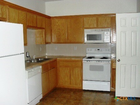 Foto del edificio - 2914 Ashley Dr