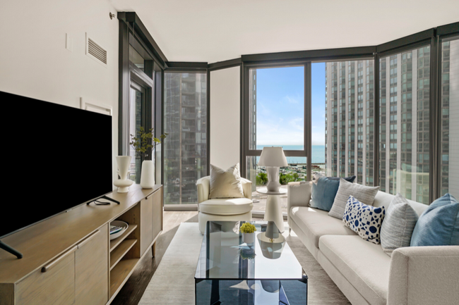 Foto del edificio - 440 E Waterside Dr