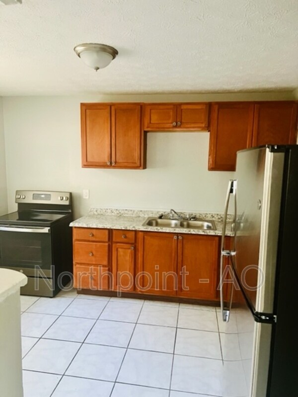 Foto del edificio - 7006 Miss Muffet Ln S