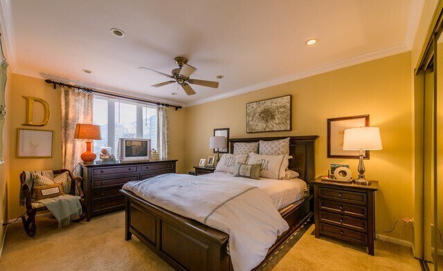 Building Photo - Sunny 2 bed with plenty of storage space -...