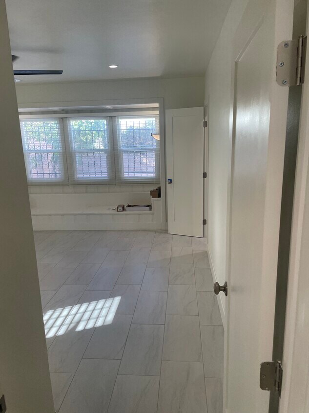 bedroom 3 - 1067 W 83rd St