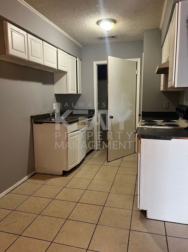 Foto del edificio - 109 Meudon St