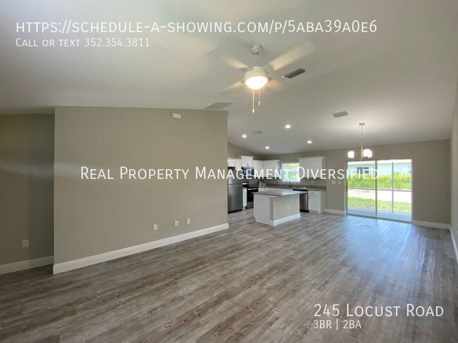 Foto del edificio - Custom Home - Desirable SE Ocala Neighborh...