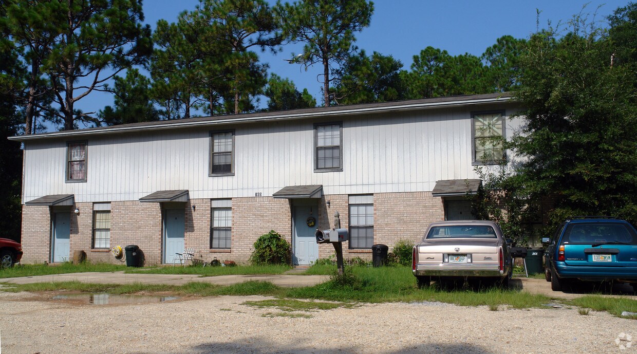 Primary Photo - 505 Johnson St
