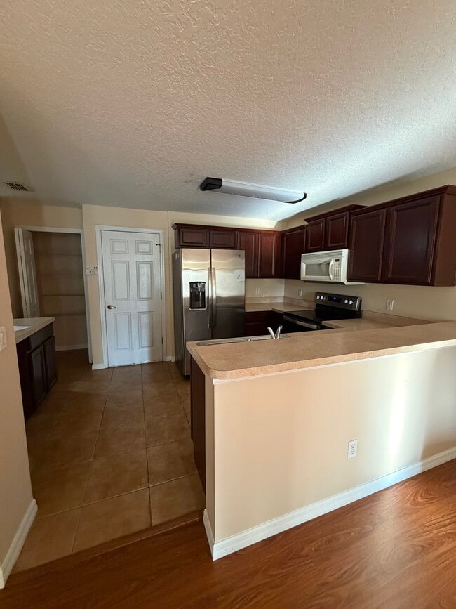 Building Photo - 3663 Caruso Pl