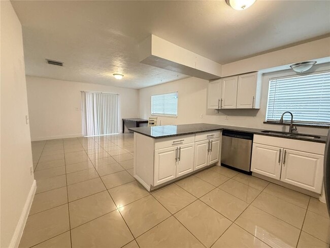 Foto del edificio - 10413 Twiggs Ct