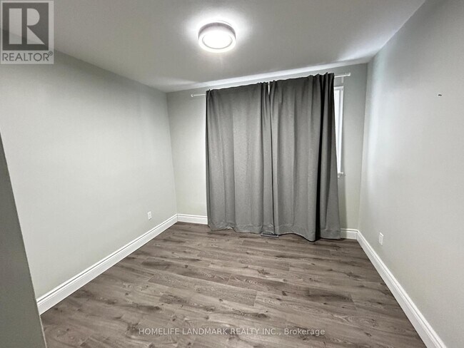 Photo du bâtiment - 47 Gentry Crescent