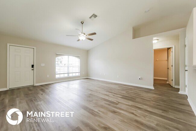 Building Photo - 3906 11th St W