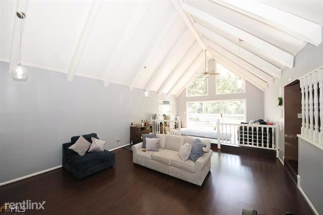 Foto del edificio - 3 br, 2 bath House - 7090 Hobgood Road