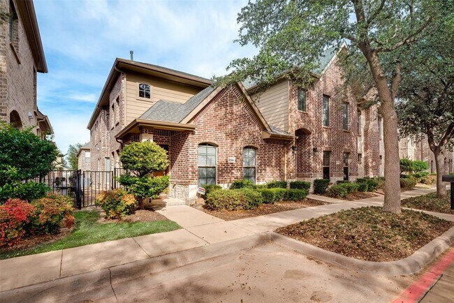 Building Photo - 6766 Livorno Ln