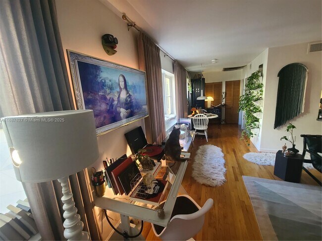 Foto del edificio - 1308 Drexel Ave