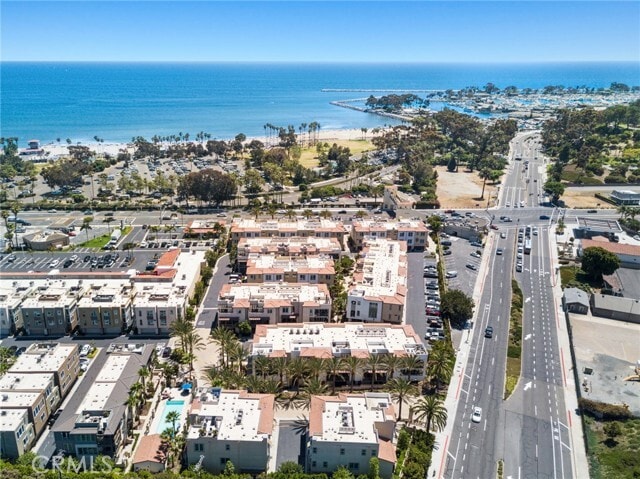 Building Photo - 3189 Doheny Way