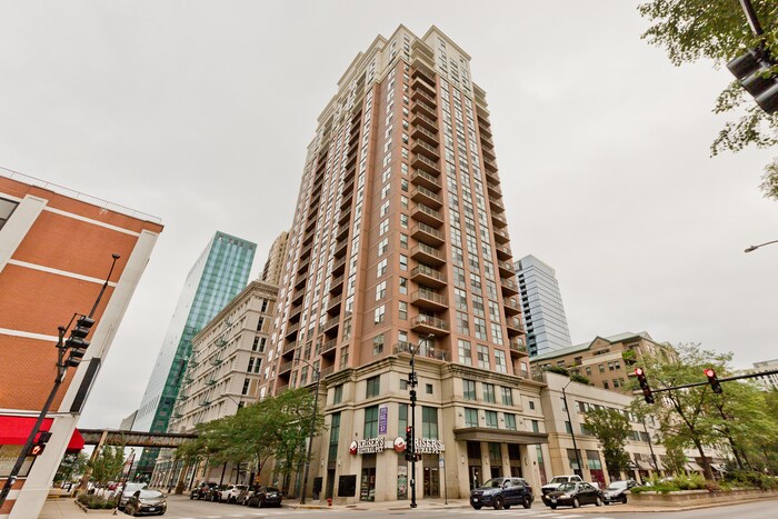 Foto principal - 1101 S State St
