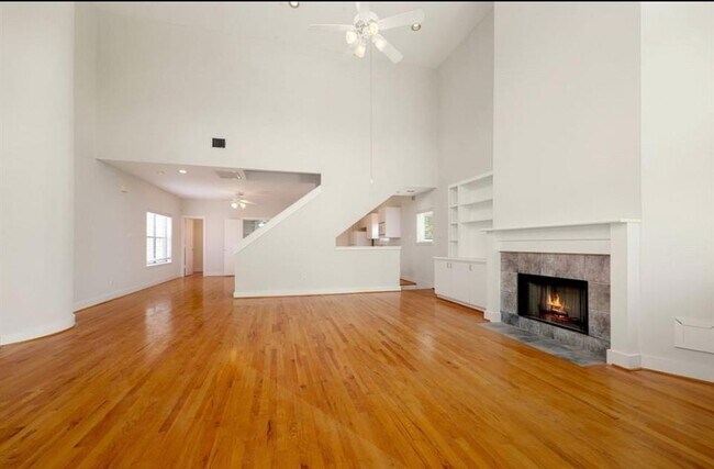 Foto del edificio - 5509 Cornish St