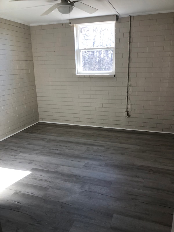 Building Photo - 742 Fairfield Rd