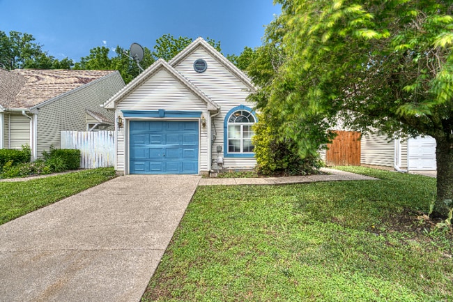 Building Photo - 5819 River Walk Cir