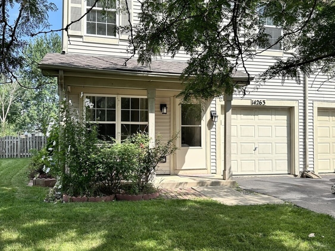 Primary Photo - 14263 S Napa Cir