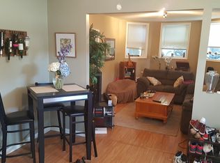 Foto principal - 4950 N Claremont Ave