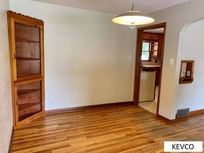 Building Photo - 1100 Whedbee St