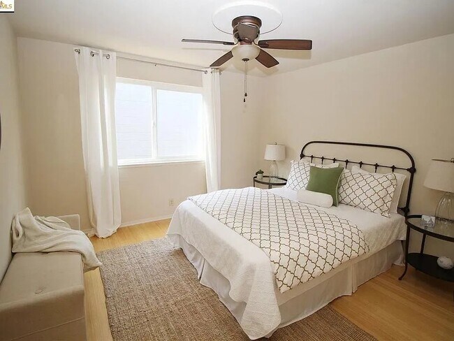 Foto del edificio - 933 Addison St