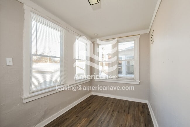 Building Photo - 3343 Delor St