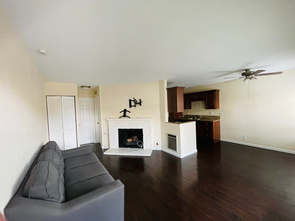 Living Spaces with view of fire place - 4185 Louisiana St