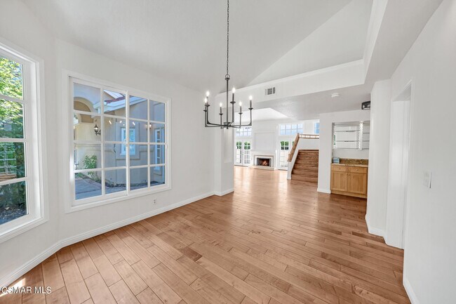Building Photo - 1753 St Andrews Pl