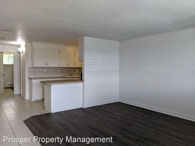 Building Photo - 40410 Meridian E