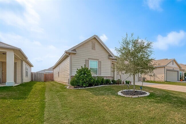 Building Photo - 1017 White Birch Ln