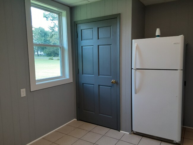 Foto del edificio - 74 W Hill St